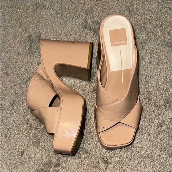 Dolce Vita Block Nude Heels - Picture 2 of 6